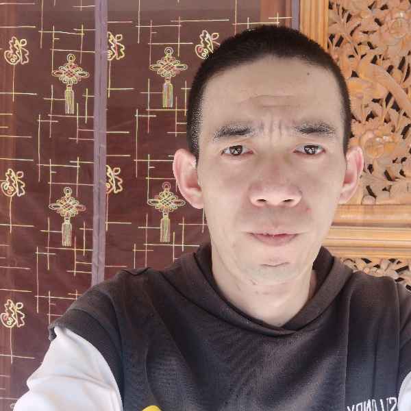云南35岁单身帅哥真诚找对象-珠海征婚相亲网