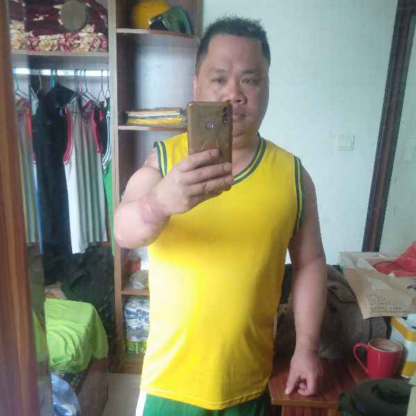 广西34岁单身帅哥真诚找对象-珠海征婚相亲网