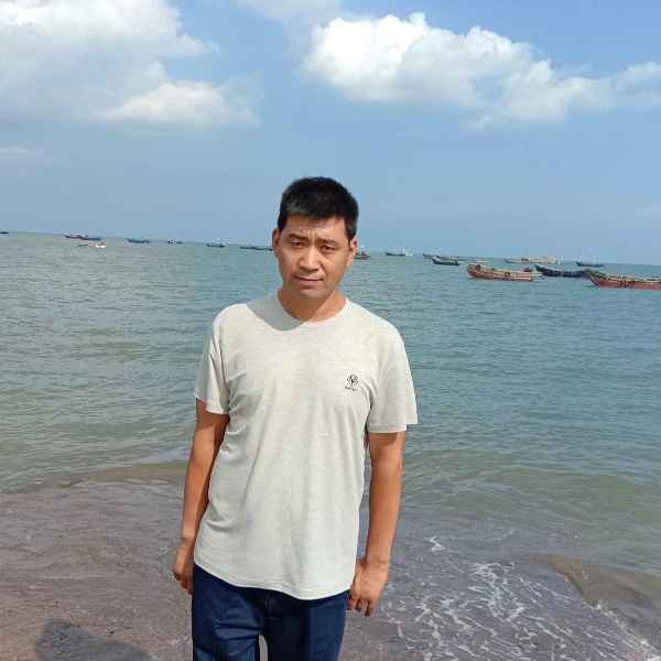 辽宁43岁单身帅哥真诚找对象-珠海征婚相亲网