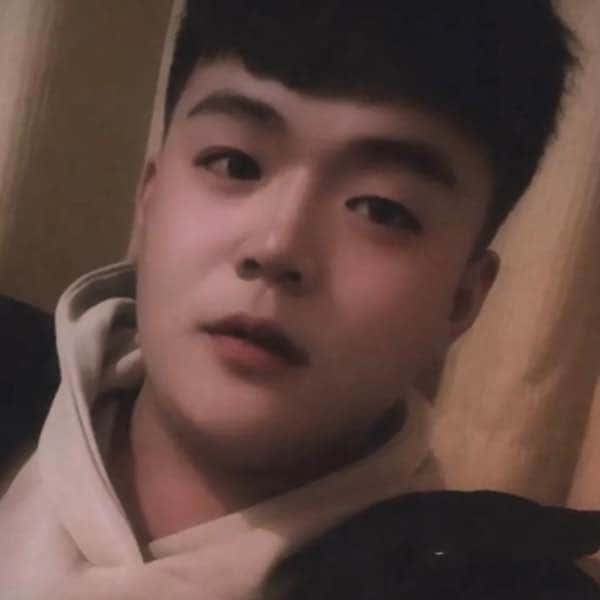 山东25岁单身帅哥真诚找对象-珠海征婚相亲网