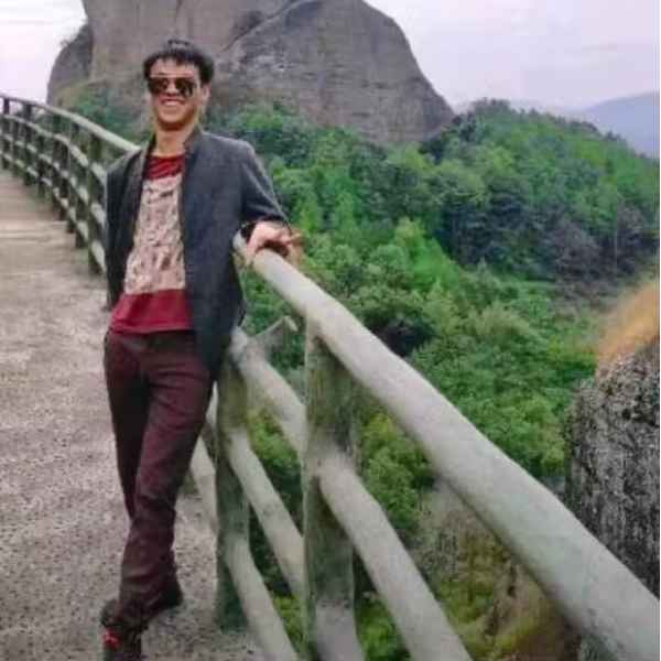广东27岁单身帅哥真诚找对象-珠海征婚相亲网