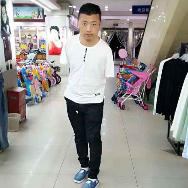河南34岁单身帅哥真诚找对象-珠海征婚相亲网
