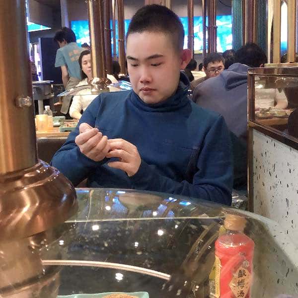 北京26岁单身帅哥真诚找对象-珠海征婚相亲网