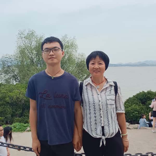 广东23岁单身帅哥真诚找对象-珠海征婚相亲网