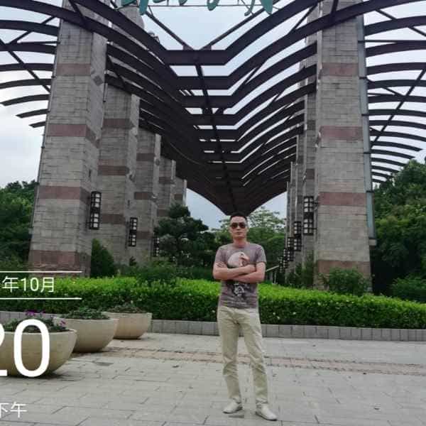 40岁岁四川单身帅哥 - 珠海吉缘网