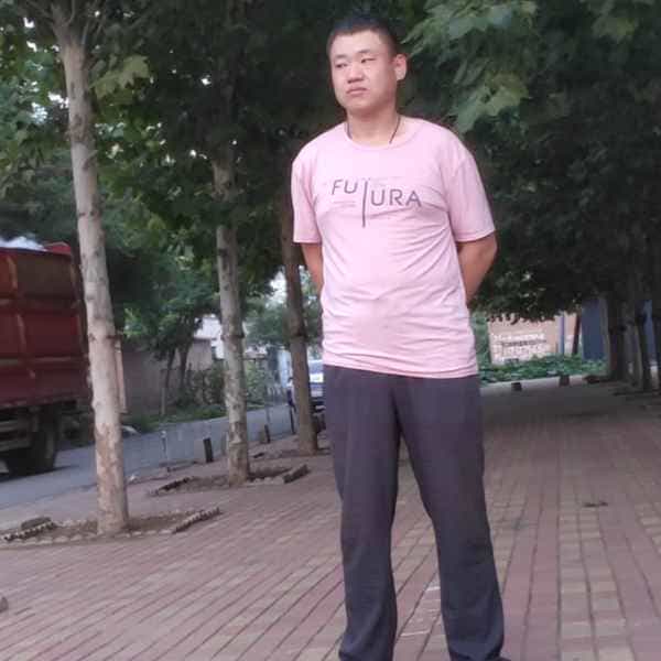 35岁岁河北单身帅哥 - 珠海吉缘网
