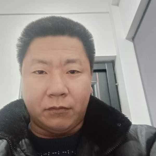 35岁岁四川单身帅哥 - 珠海吉缘网
