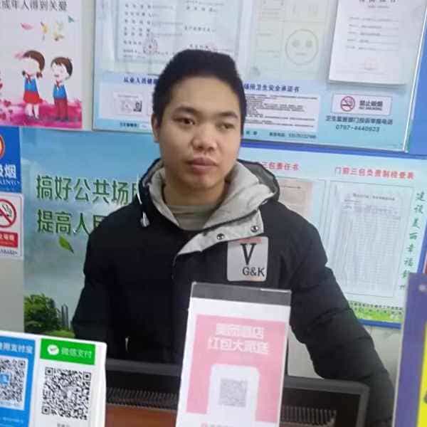 33岁岁江西单身帅哥 - 珠海吉缘网