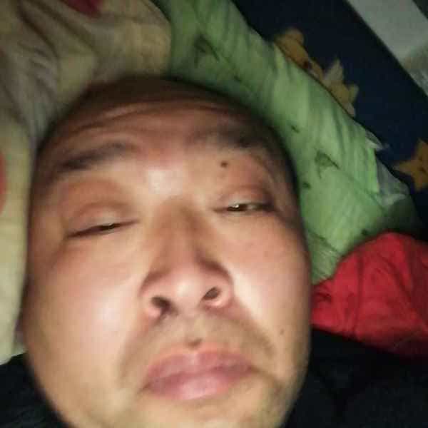 35岁岁湖北单身帅哥 - 珠海吉缘网