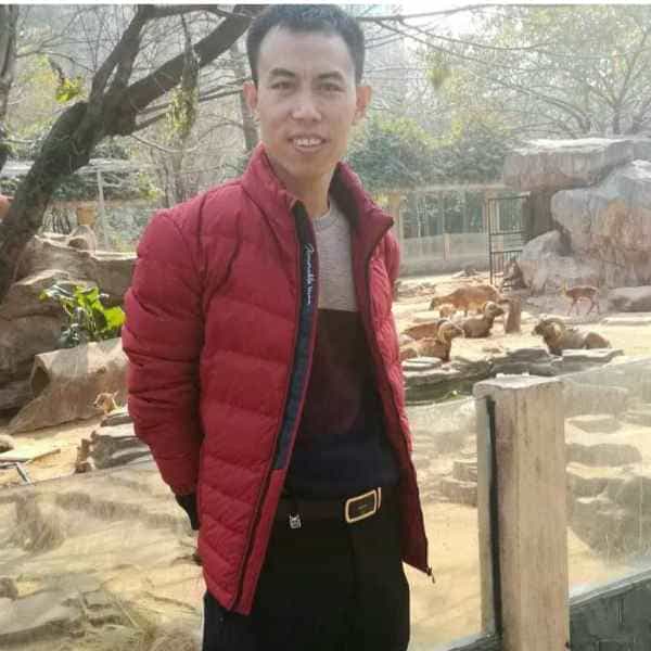 42岁岁浙江单身帅哥 - 珠海吉缘网