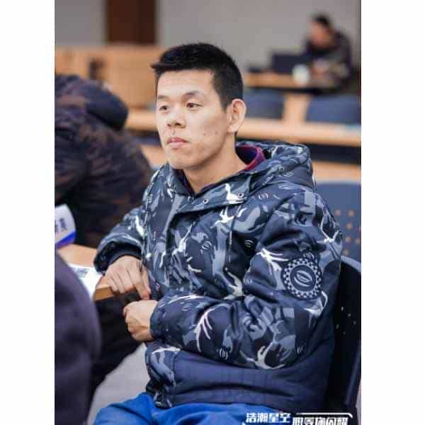 30岁岁江苏单身帅哥 - 珠海吉缘网