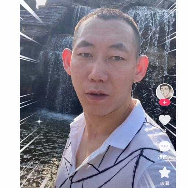 33岁岁内蒙古单身帅哥 - 珠海吉缘网