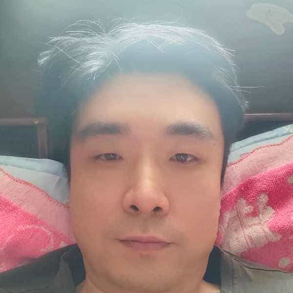 43岁岁河南单身帅哥 - 珠海吉缘网