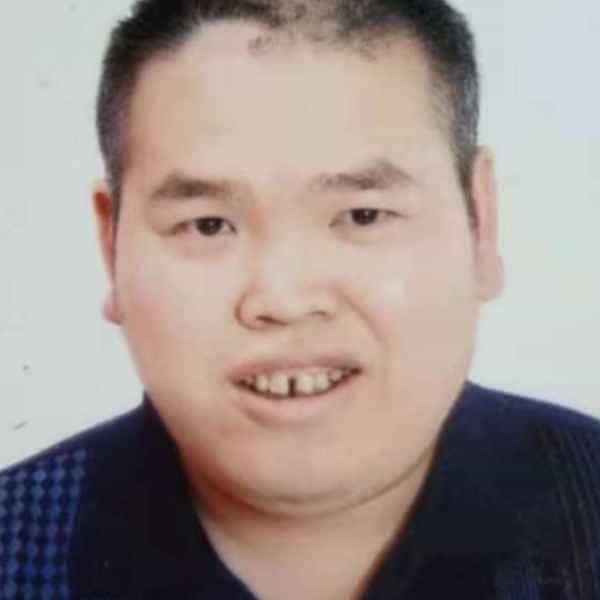 35岁岁广西单身帅哥 - 珠海吉缘网