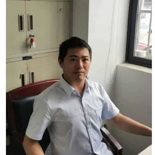 35岁岁河南单身帅哥 - 珠海吉缘网