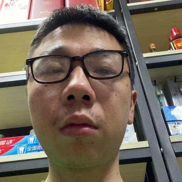 35岁岁湖北单身帅哥 - 珠海吉缘网