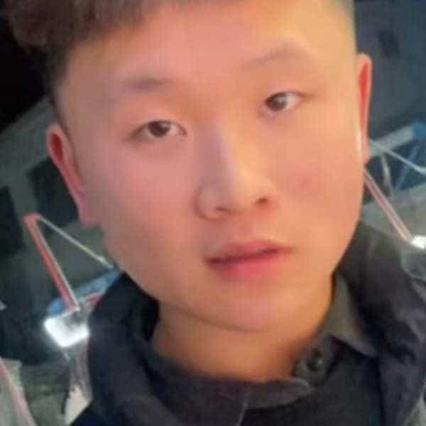 22岁岁河南单身帅哥 - 珠海吉缘网