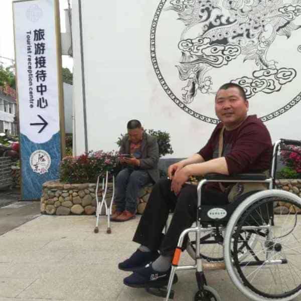 35岁岁浙江单身帅哥 - 珠海吉缘网