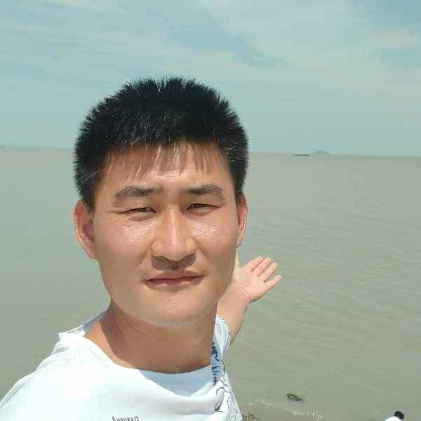 32岁岁山东单身帅哥 - 珠海吉缘网
