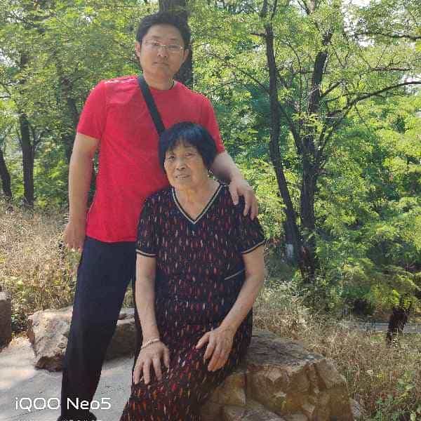 39岁岁辽宁单身帅哥 - 珠海吉缘网