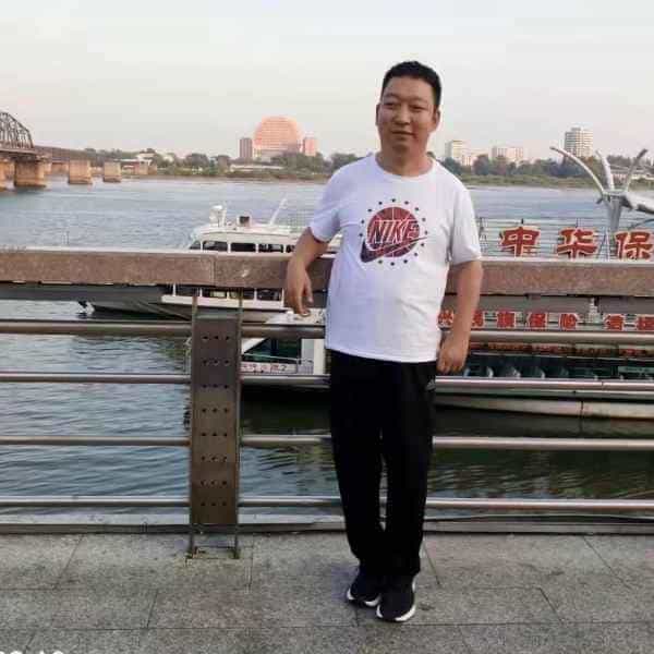 45岁岁辽宁单身帅哥 - 珠海吉缘网