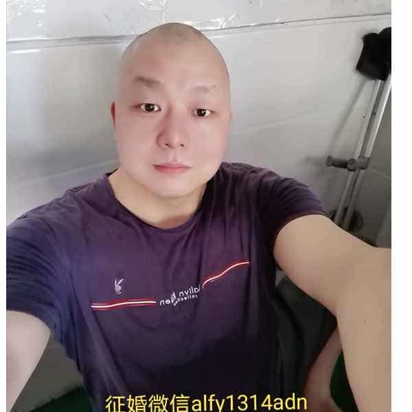 45岁岁湖南单身帅哥 - 珠海吉缘网