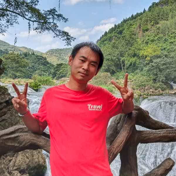 34岁岁湖南单身帅哥 - 珠海吉缘网