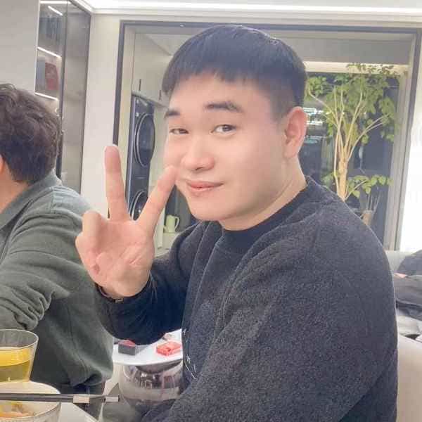 32岁岁浙江单身帅哥 - 珠海吉缘网