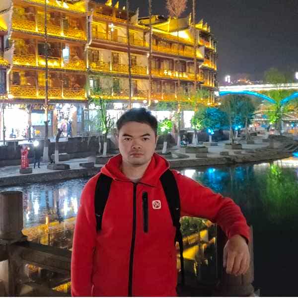 39岁岁广东单身帅哥 - 珠海吉缘网