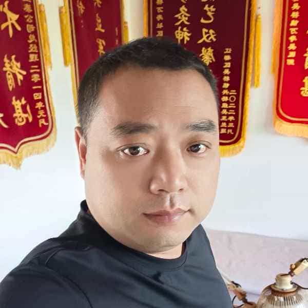 44岁岁江苏单身帅哥 - 珠海吉缘网
