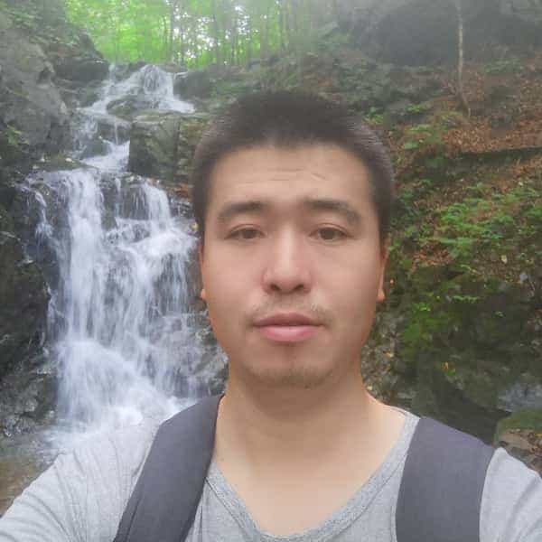 35岁岁辽宁单身帅哥 - 珠海吉缘网