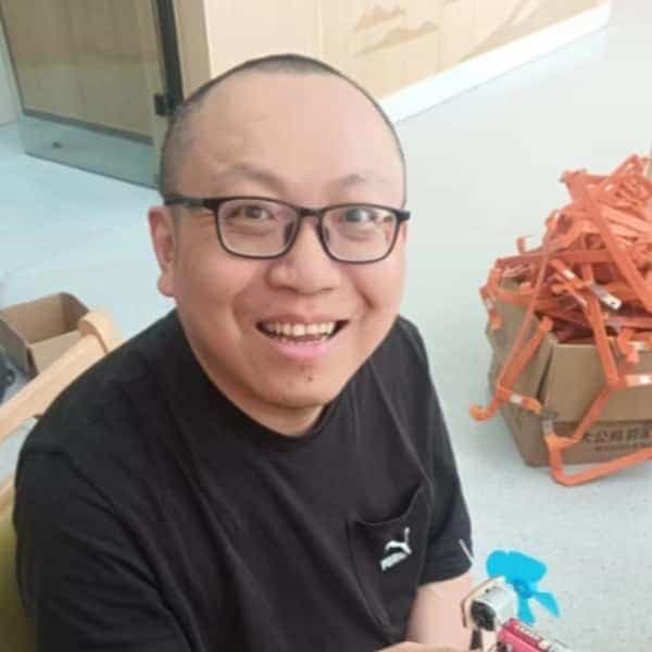 43岁岁江苏单身帅哥 - 珠海吉缘网