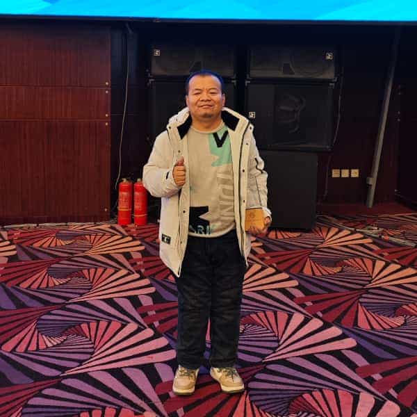 40岁岁辽宁单身帅哥 - 珠海吉缘网