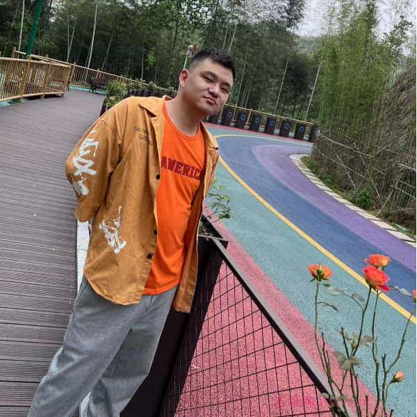 28岁岁湖南单身帅哥 - 珠海吉缘网